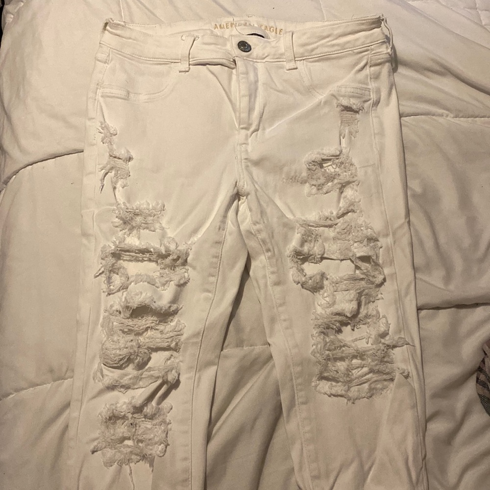 White American eagle ripped skinny jeans